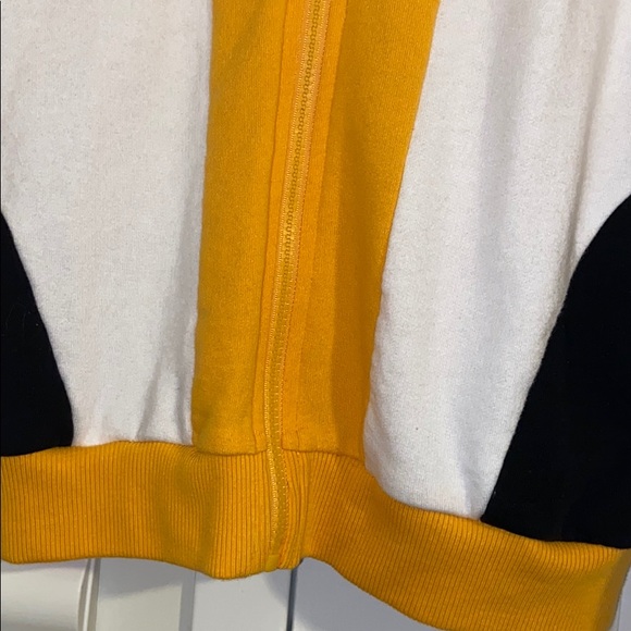 VS pink Yellow/White/Black Hoodie - Picture 4 of 6